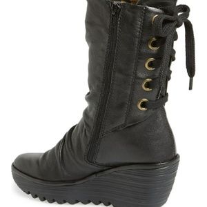 FLY London Women's Yada Boot Size 40 EU